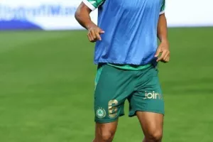 Ομόνοια-Απόλλων: "Πράσινο" προσπέρασμα με γκολ και ασίστ του Λοΐζου! (Φώτος)