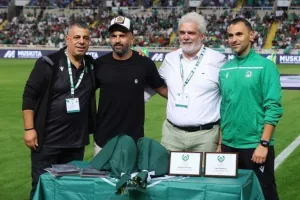 Ομόνοια-Απόλλων: "Πράσινο" προσπέρασμα με γκολ και ασίστ του Λοΐζου! (Φώτος)