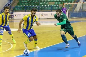 Εξάρα της Ομόνοιας επί του ΑΠΟΕΛ (Φώτος) /8άρα... η ΑΕΛ