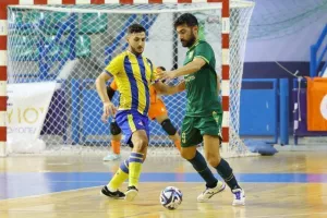 Εξάρα της Ομόνοιας επί του ΑΠΟΕΛ (Φώτος) /8άρα... η ΑΕΛ