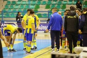 Εξάρα της Ομόνοιας επί του ΑΠΟΕΛ (Φώτος) /8άρα... η ΑΕΛ