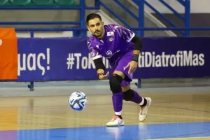 Εξάρα της Ομόνοιας επί του ΑΠΟΕΛ (Φώτος) /8άρα... η ΑΕΛ