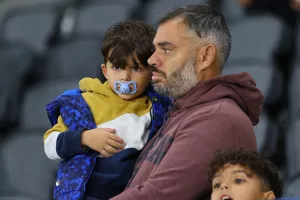 (Φωτορεπορτάζ) Ο κόσμος στο "Αλφαμέγα" για το φιλικό της Εθνικής