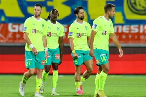 ΑΕΚ-ΑΕΛ: Με το δεξί ο Μπεν Σιμόν/Τριάρα και χαμόγελα! (Φώτος)