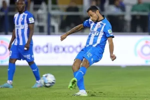 Ανόρθωση-Ομόνοια: Της "έσπασε" το αήττητο και την προσπέρασε! (Φώτος)