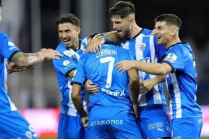 Ανόρθωση-Ομόνοια: Της "έσπασε" το αήττητο και την προσπέρασε! (Φώτος)
