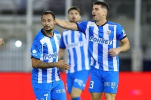 Ανόρθωση-Ομόνοια: Της "έσπασε" το αήττητο και την προσπέρασε! (Φώτος)