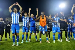 Ανόρθωση-Ομόνοια: Της "έσπασε" το αήττητο και την προσπέρασε! (Φώτος)