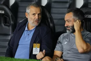 Απόλλων-ΑΕΚ: Έσπασε την "κατάρα" υπό το βλέμμα Μπεν Σιμόν (Φώτος)