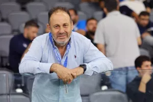 (Φωτορεπορτάζ) Ο κόσμος στο "Αλφαμέγα"