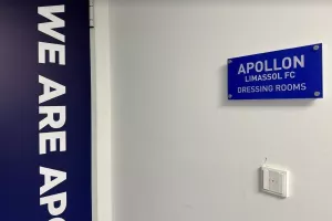 Η ξενάγηση του Απόλλωνα στα ανακαινισμένα αποδυτήρια στο Αλφαμέγα (Βίντεο/Φώτος)