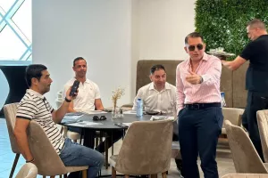 Γεύμα... με Κίρζη (Φώτος)
