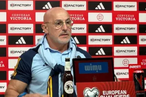 Ντε λα Φουέντε: "Με την Κύπρο θέλω να δω μια Ισπανία καλύτερη απ' ότι στα τελευταία παιχνίδια"