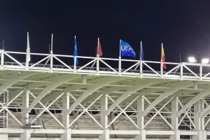 Η προπόνηση των Ισπανών στο "Αλφαμέγα" (Φώτος)