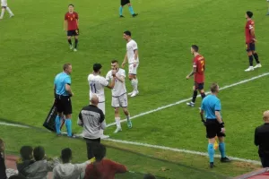 Ο Τιμούρ άλλαξε φορ, δεν ρίσκαρε και ο κόσμος αποδοκίμασε 