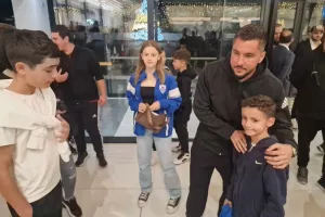 "Επίθεση"... αγάπης σε Γκερέρο! (Φώτος)