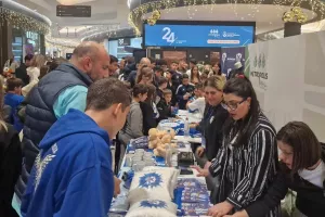 Η Ανόρθωση στο Metropolis Mall! (Φώτος/Βίντεο Kerkida)