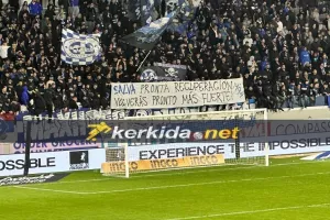 Πανό για Σάλβα: "Γρήγορη ανάρρωση, θα επιστρέψεις πιο δυνατός σύντομα"