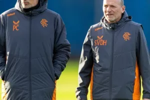Ρέιντζερς/ Ολοκλήρωσε για Άρη (Φώτος)