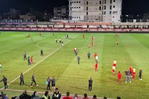 ΑΕΖ-Νέα Σαλαμίνα: Μοιρασιά που δεν βολεύει κανέναν… (φώτος)