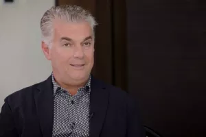 "Η οικογένεια μου ήταν Ανόρθωση, η παραμονή μου στην Αμερική ανανεώθηκε λόγω Γρηγόρη"