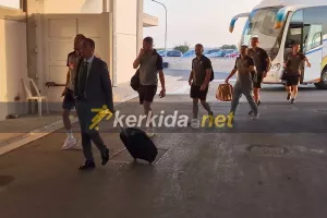 (Φώτος Kerkida) Άφιξη ΑΕΚ