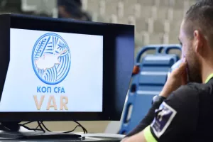 "Το τμήμα διαιτησίας και ολόκληρος ο μηχανισμός εκτίθενται πλέον ανεπανόρθωτα"