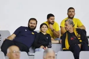 (ΦΩΤΟΡΕΠΟΡΤΑΖ) Ο κόσμος της ΑΕΛ στο "Άλφαμεγα"