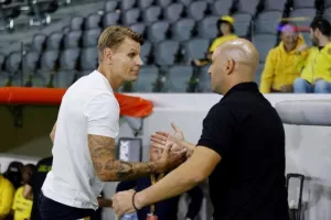 (ΦΩΤΟΡΕΠΟΡΤΑΖ) Ο κόσμος της ΑΕΛ στο "Άλφαμεγα"