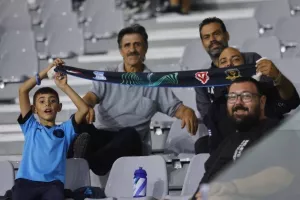 Απόλλων-ΑΕΚ: Έσπασε την "κατάρα" υπό το βλέμμα Μπεν Σιμόν (Φώτος)
