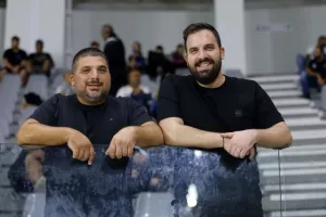 (Φωτορεπορτάζ) Ο κόσμος στο "Αλφαμέγα"