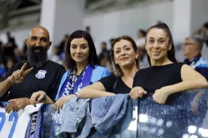 (Φωτορεπορτάζ) Ο κόσμος στο "Αλφαμέγα"