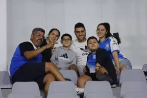 (Φωτορεπορτάζ) Ο κόσμος στο "Αλφαμέγα"