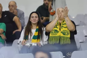 (Φωτορεπορτάζ) Ο κόσμος στο "Αλφαμέγα"