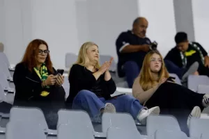 (Φωτορεπορτάζ) Ο κόσμος στο "Αλφαμέγα"