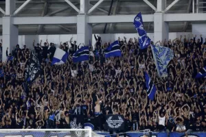 (Φωτορεπορτάζ) Ο κόσμος στο "Αλφαμέγα"