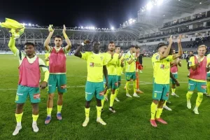 Απόλλων-ΑΕΚ: Έσπασε την "κατάρα" υπό το βλέμμα Μπεν Σιμόν (Φώτος)