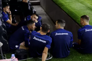 Τι τους λέει ο Χάμπος; 
