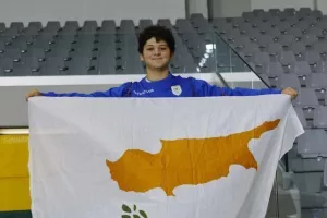 (Φωτορεπορτάζ) Ο κόσμος στο "Αλφαμέγα" για το φιλικό της Εθνικής