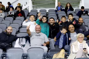 (Φωτορεπορτάζ) Ο κόσμος στο "Αλφαμέγα" για το φιλικό της Εθνικής