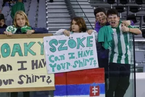 Ο κόσμος στο "Αλφαμέγα" (Φώτος)