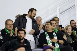 Άρης-ΑΠΟΕΛ: Φωτιά… στην κορυφή από την άσπρη βούλα!