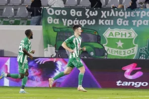 Άρης-ΑΠΟΕΛ: Φωτιά… στην κορυφή από την άσπρη βούλα!