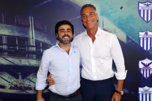 Σάντης για Γκαγιέγο: “Ουδέποτε τον έχω ρωτήσει ή έχω αναμειχθεί σε θέματα ομάδας”