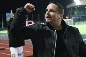 Με την “αύρα” του Ραν Μπεν Σιμόν