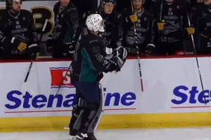 Με Τσεχ στα γκολπόστ, τέλος στο κακό σερί των Belfast Giants στο NHL!