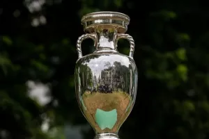 Αυτή είναι η μπάλα του Euro 2024, έχει την high-tech τεχνολογία της «Αλ Ρίχλα»