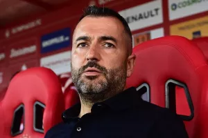 Μαρτίνεθ: "Μου προκαλεί στεναχώρια και θυμό η ατυχία με τον Πορόζο"