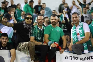 (Φωτορεπορτάζ) Ο κόσμος στο "Αντώνης Παπαδόπουλος"