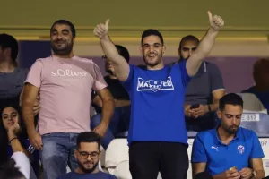 (Φωτορεπορτάζ) Ο κόσμος στο "Αντώνης Παπαδόπουλος"